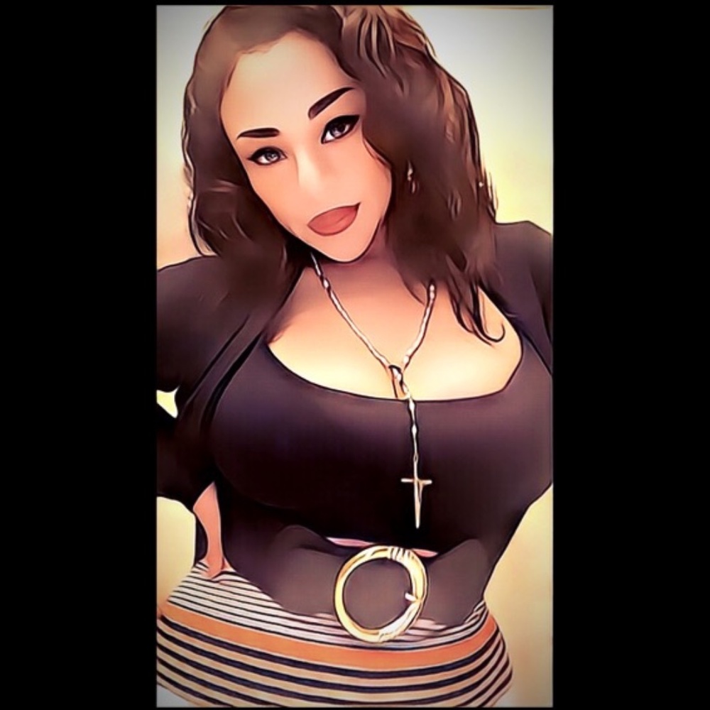 Meet your Posher, Ana